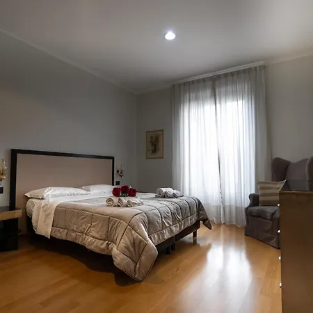 公寓 勒库波利娜酒店