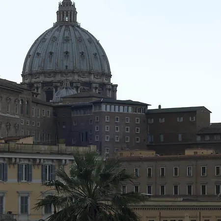 公寓 勒库波利娜酒店 *