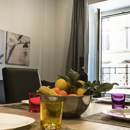 勒库波利娜酒店 公寓 *