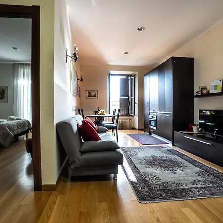 ル クポリネ * ローマ