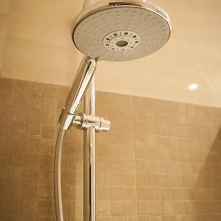 アパート ル クポリネ ローマ