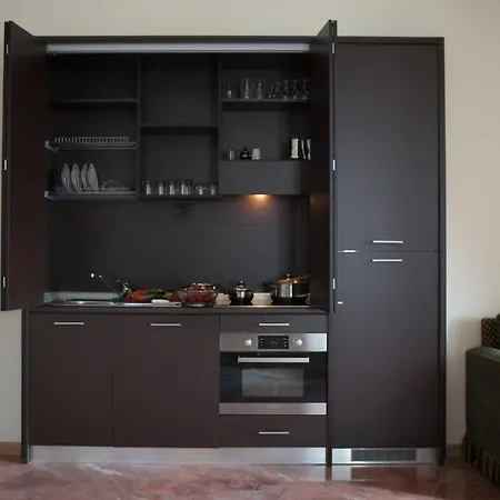 アパート ル クポリネ ローマ